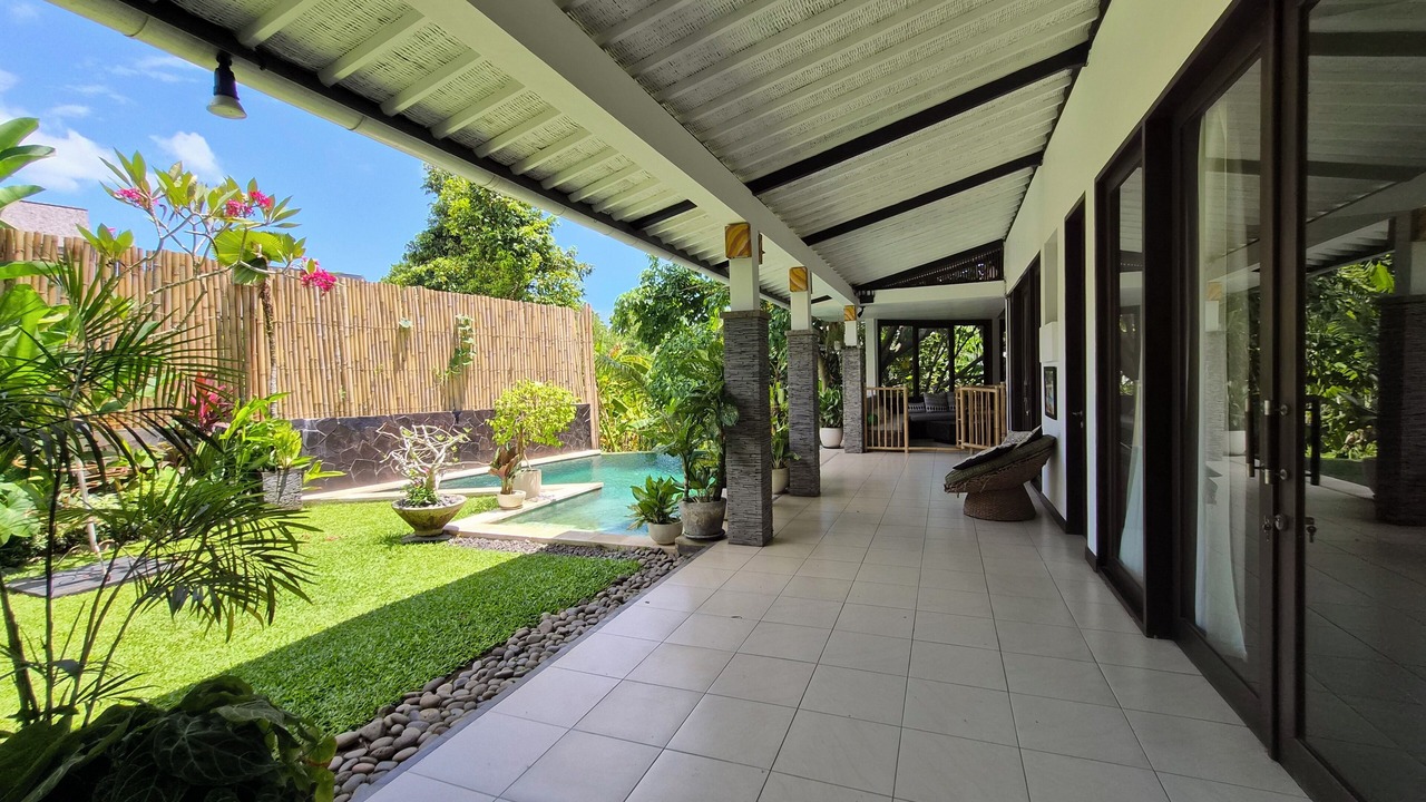 Photo of Patio Balcony in Batu Bolong