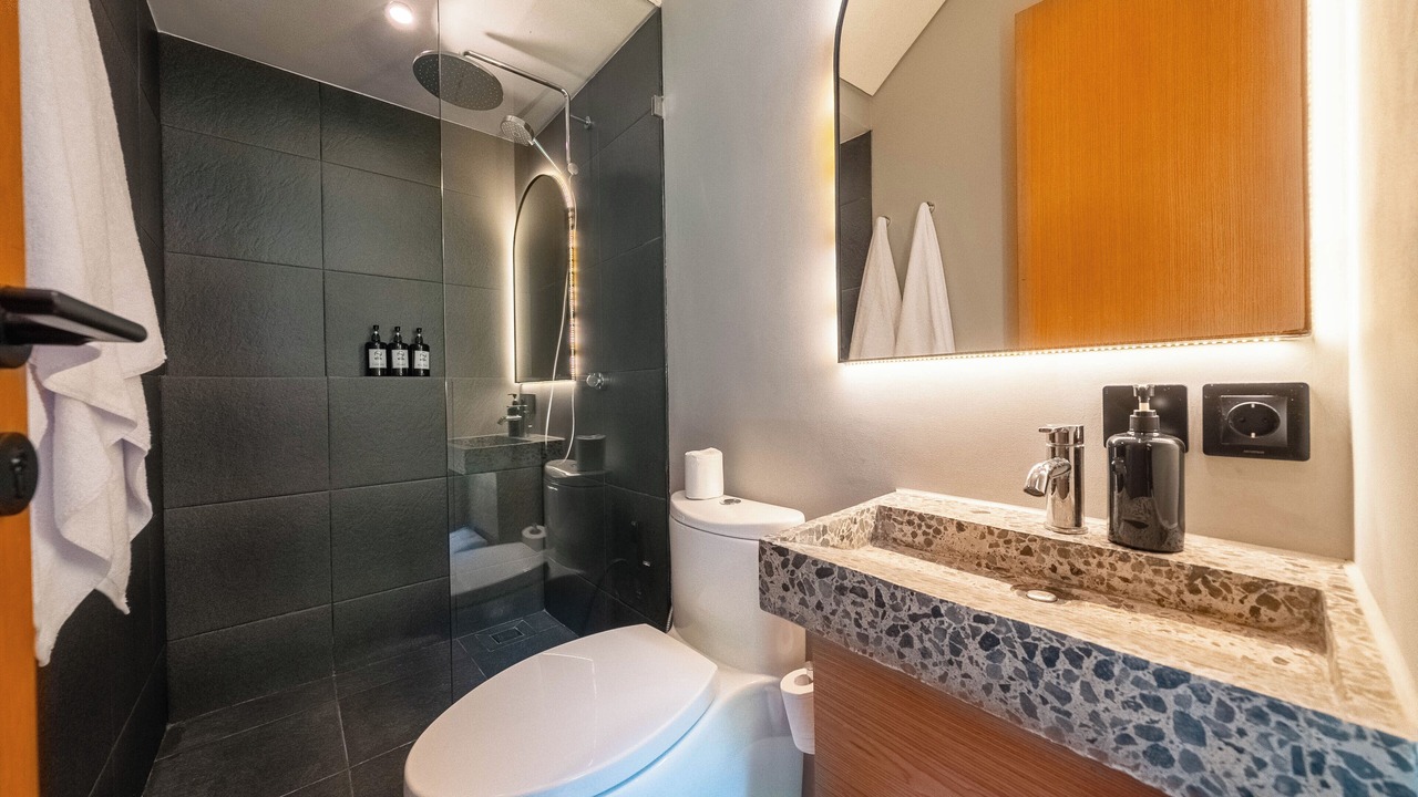 Photo of Bathroom in Kedewatan