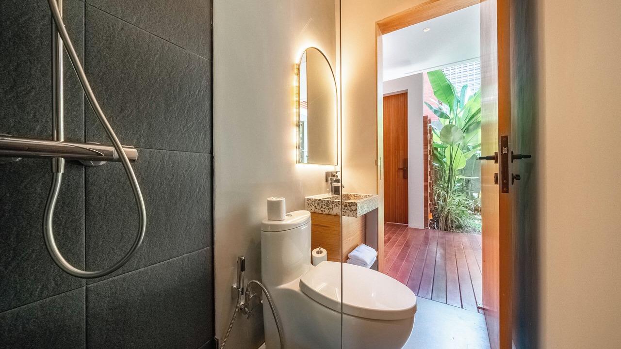 Photo of Bathroom in Kedewatan