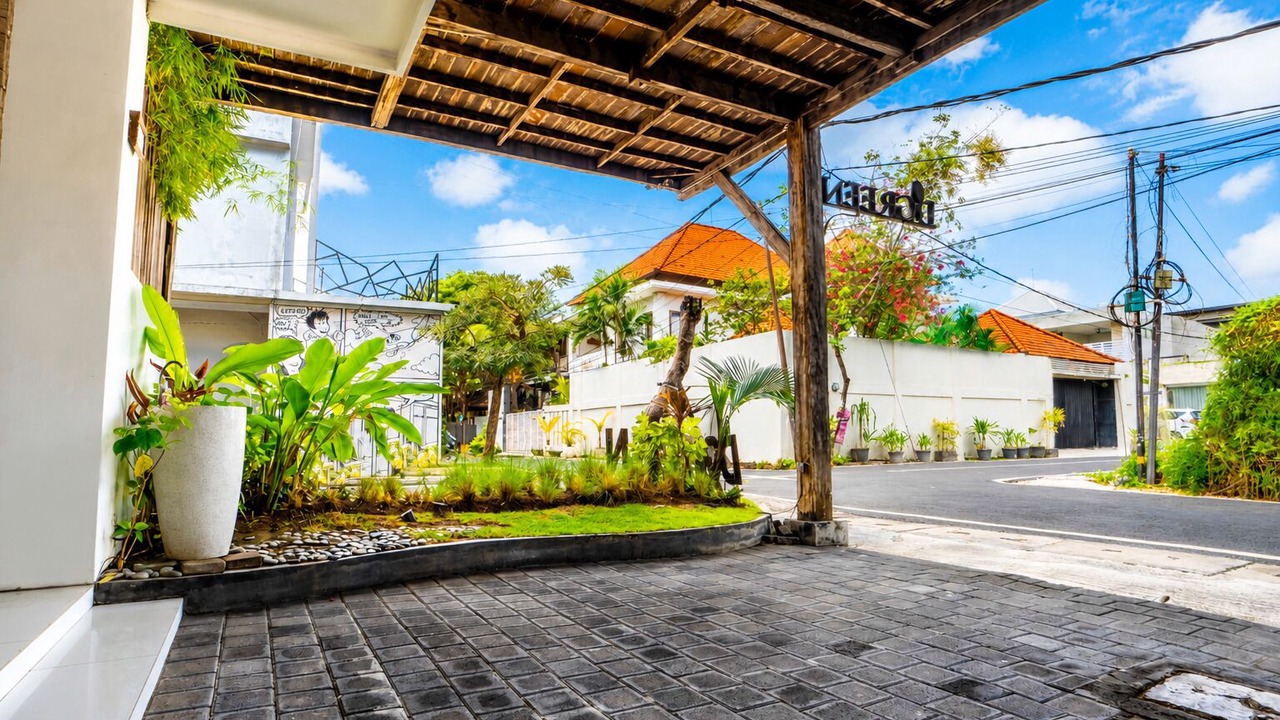 Photo of Outdoor in Dewi Sri