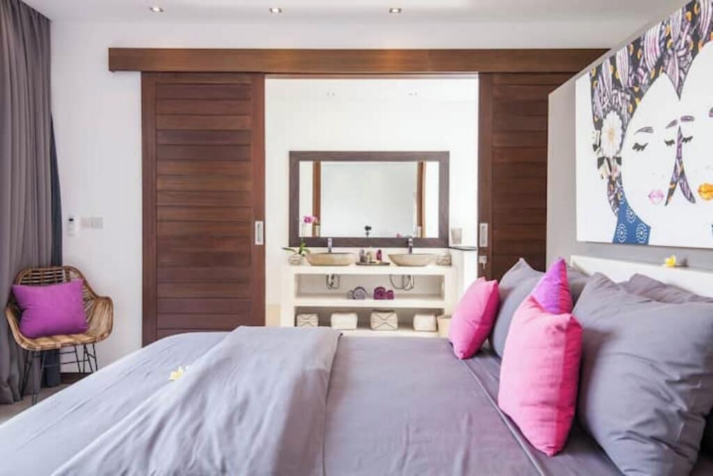Photo of Bedroom in Sunset Road