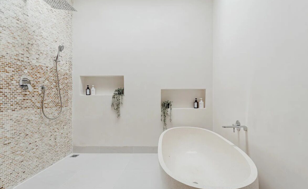Photo of Bathroom in Pecatu