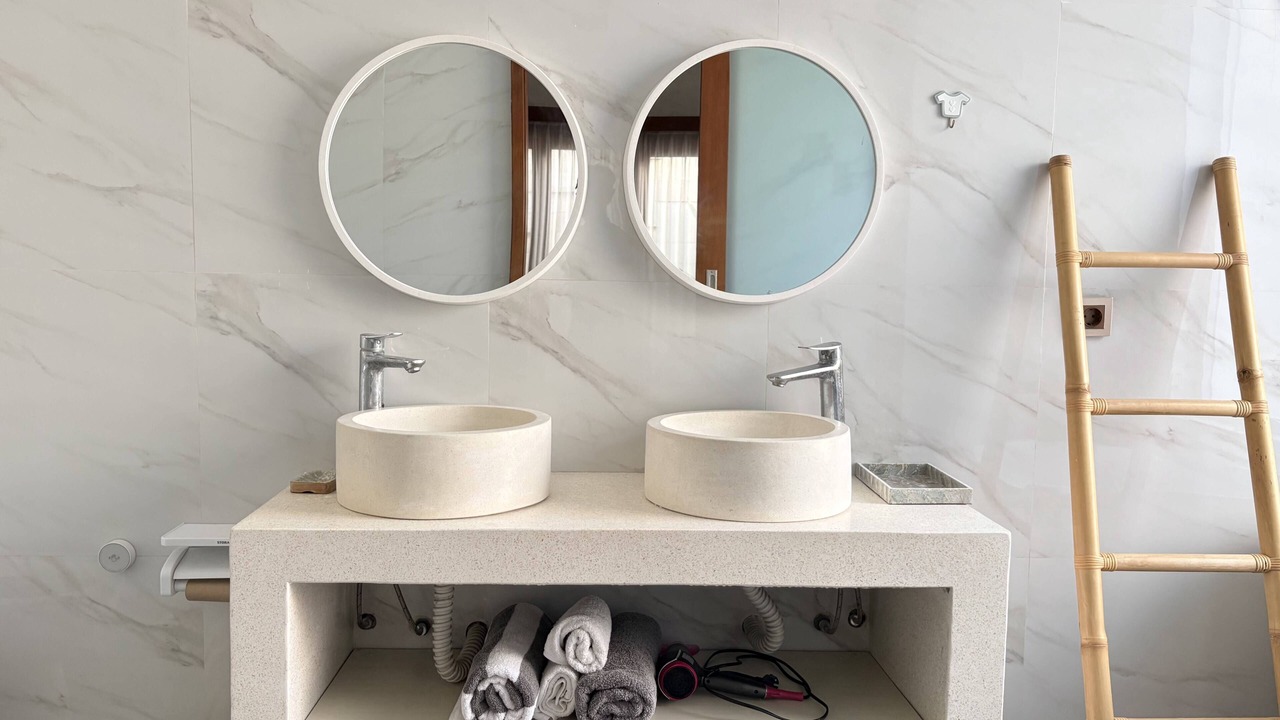 Photo of Bathroom in Kampial