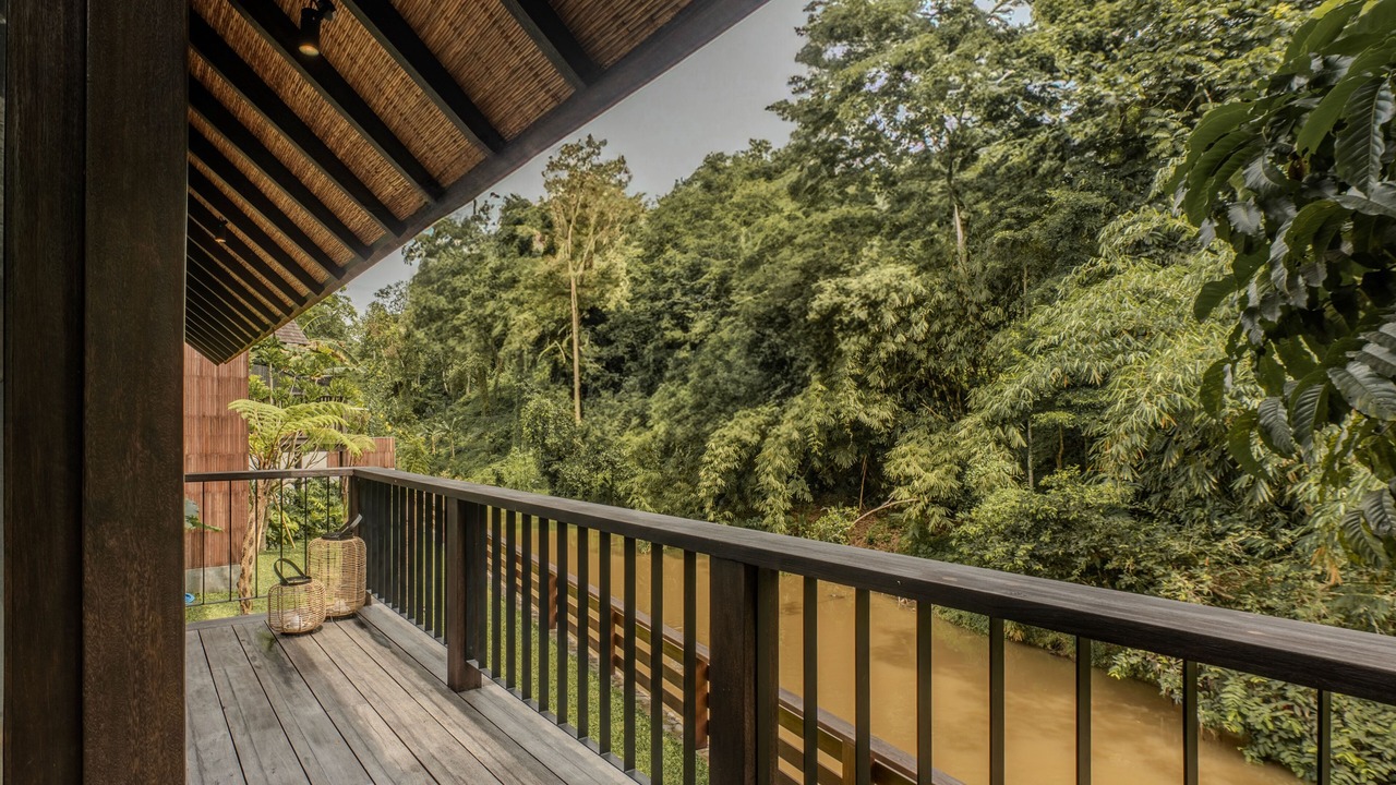 Photo of Patio Balcony in Beraban