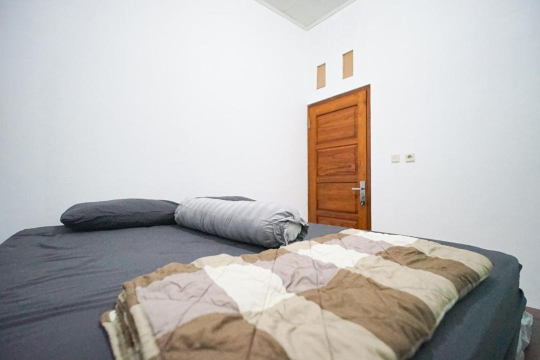 Photo of Bedroom in Prambanan
