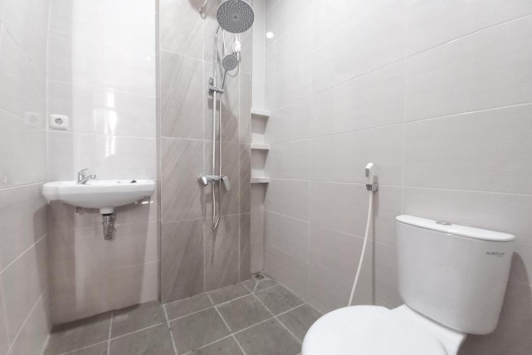 Photo of Bathroom in Madiun