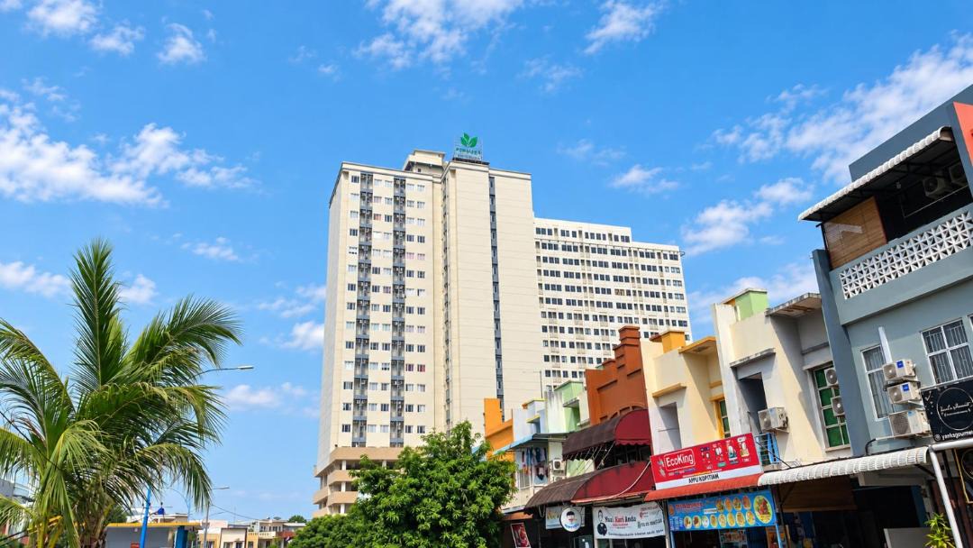 Photo of Buildings in Lubuk Baja