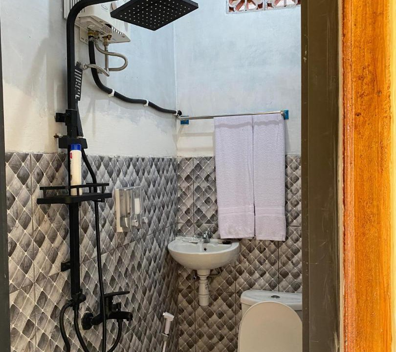 Photo of Bathroom in Kayangan
