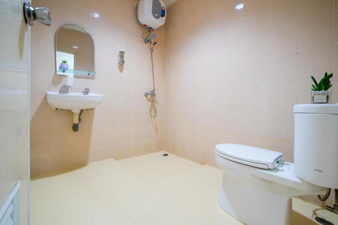 Photo of Bathroom in Hegarmanah