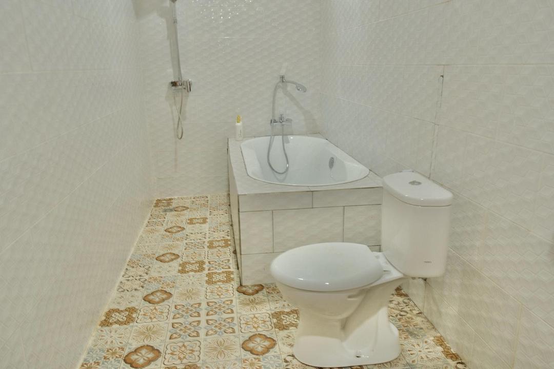 Photo of Bathroom in Klumpu