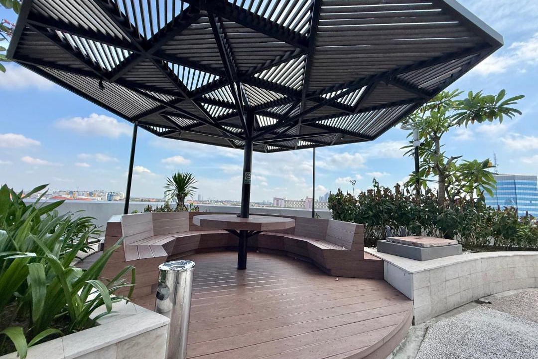Photo of Patio Balcony in Wonokromo