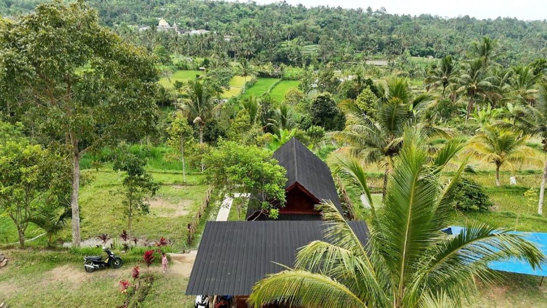 Photo of Others in Tetebatu