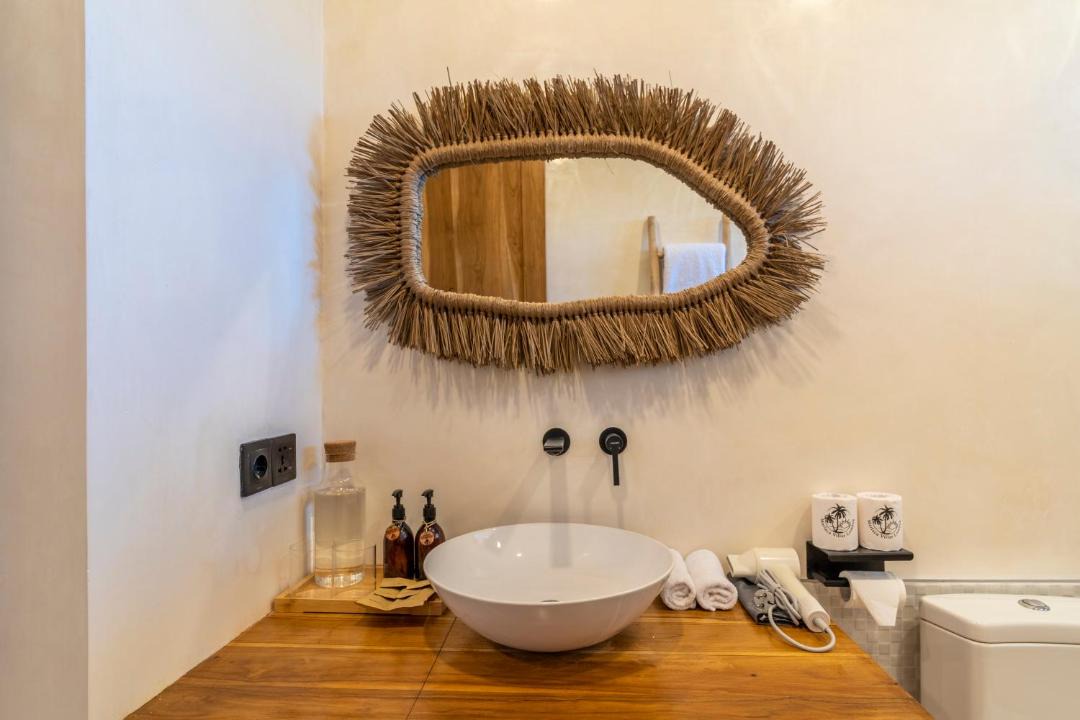 Photo of Bathroom in Selong Belanak