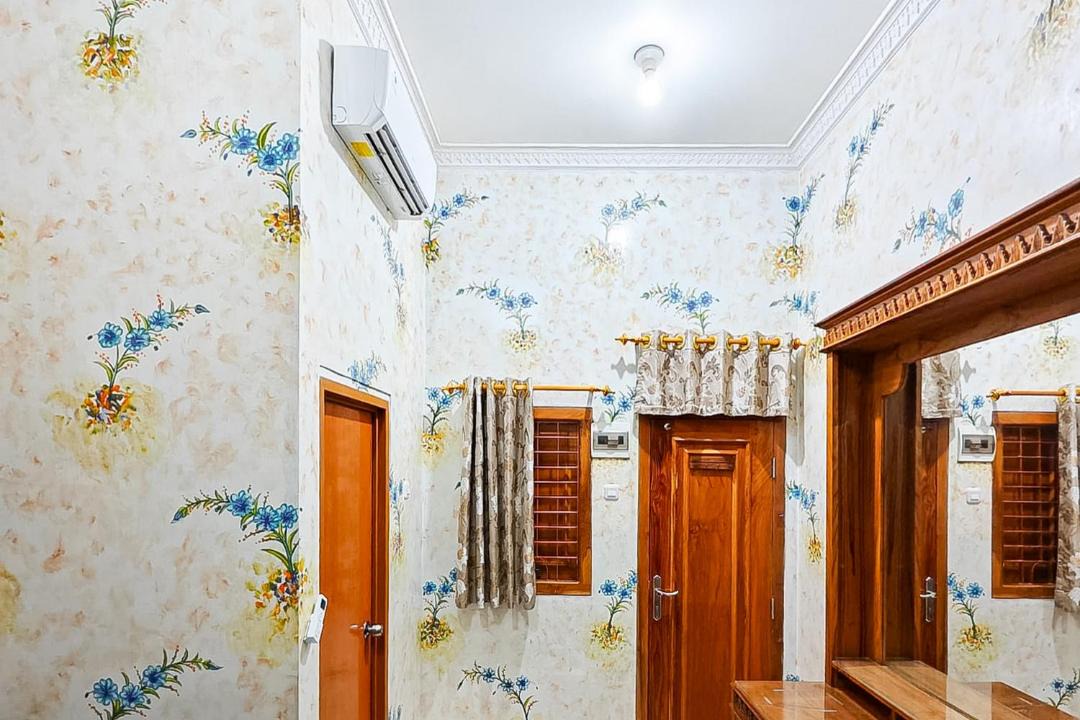 Photo of Bathroom in Old Jakarta