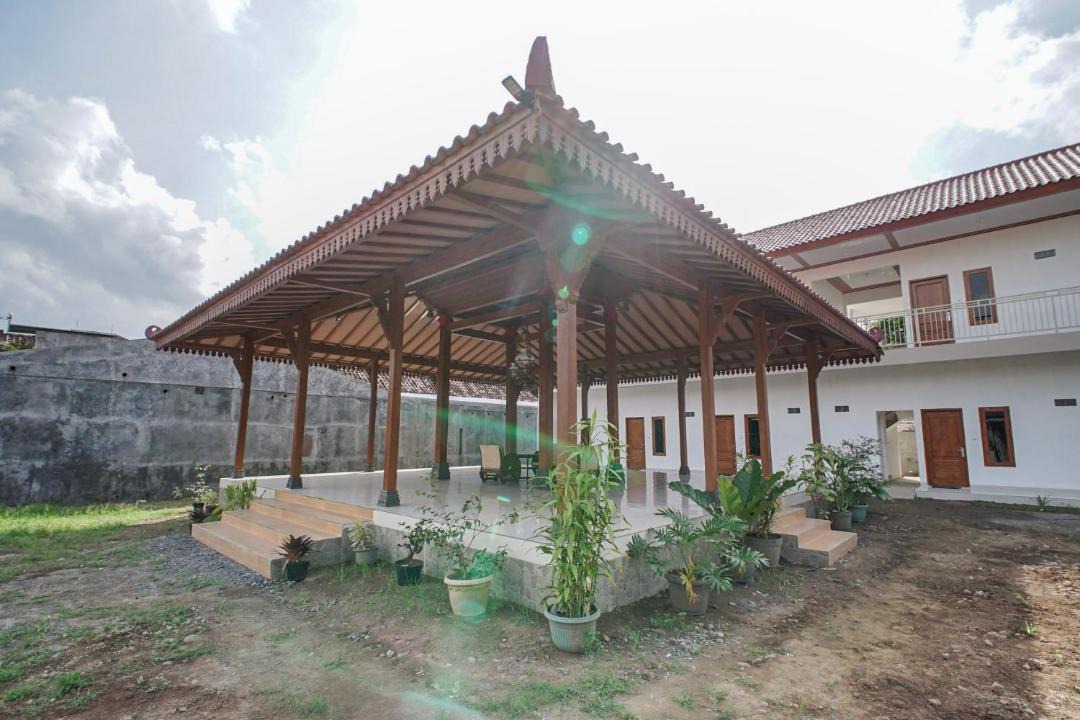 Photo of Others in Kasihan