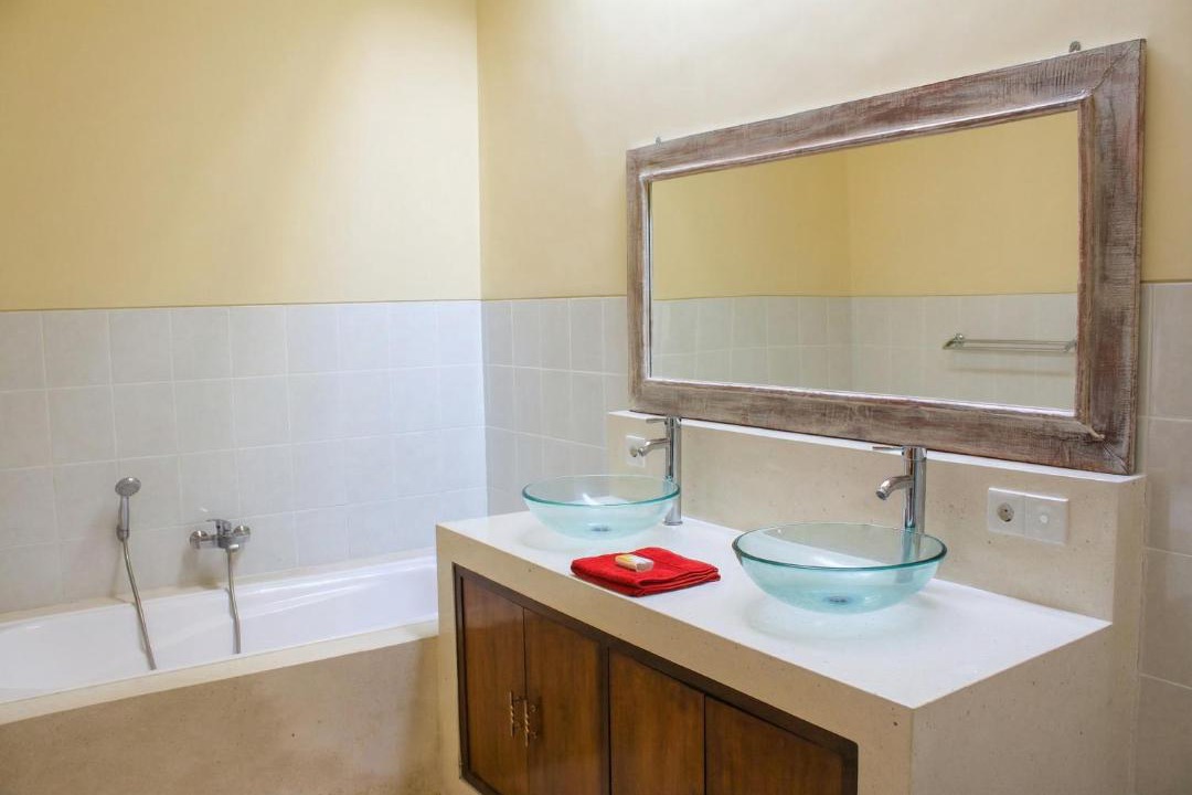 Photo of Bathroom in Petitenget
