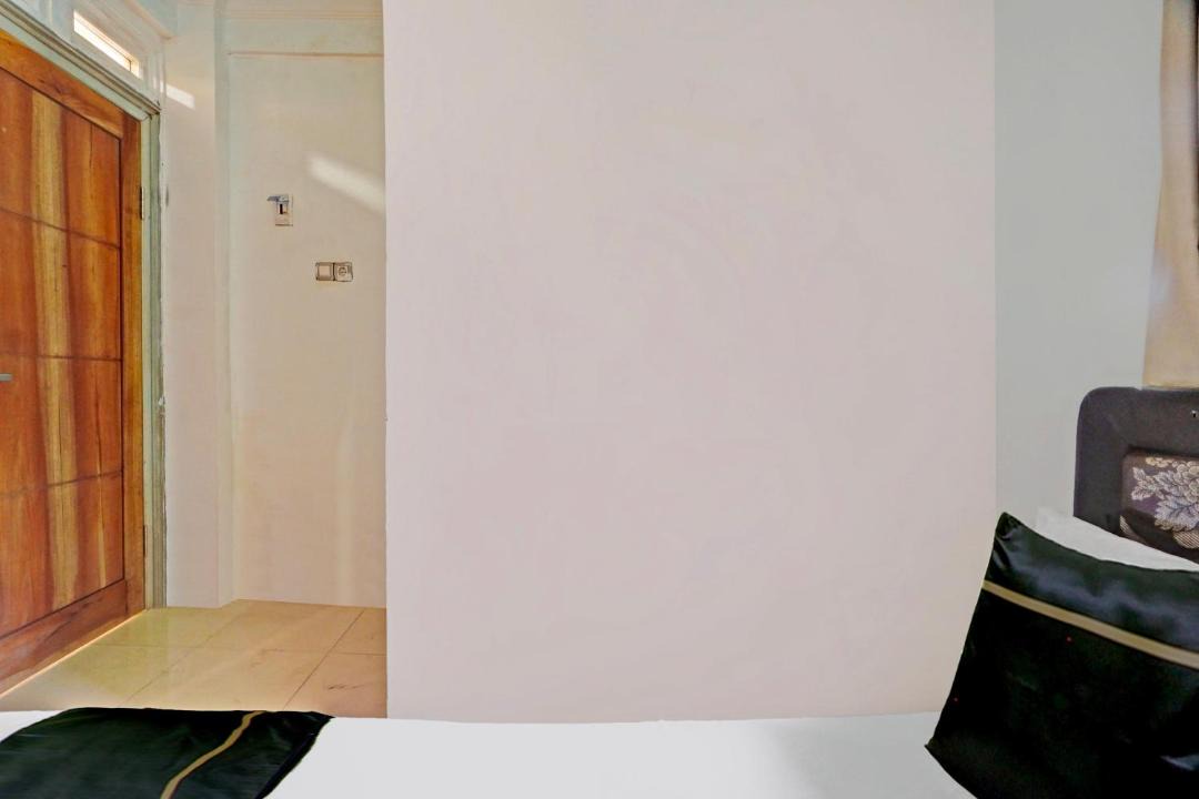 Photo of Others in Prigen