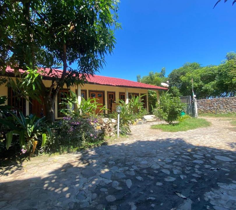 Photo of Others in Hu'u