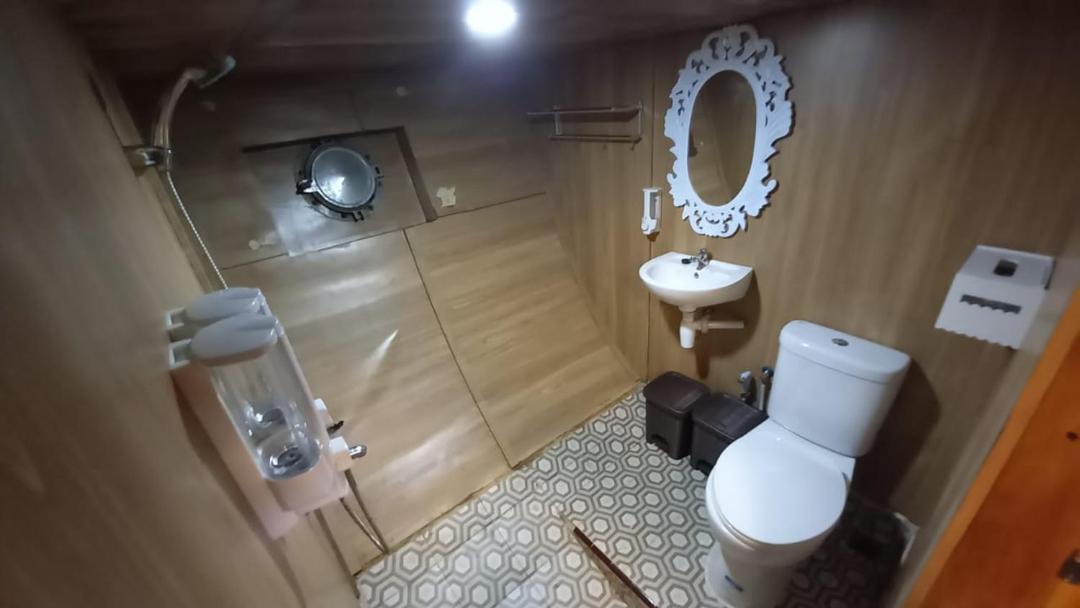 Photo of Bathroom in Labuan Bajo