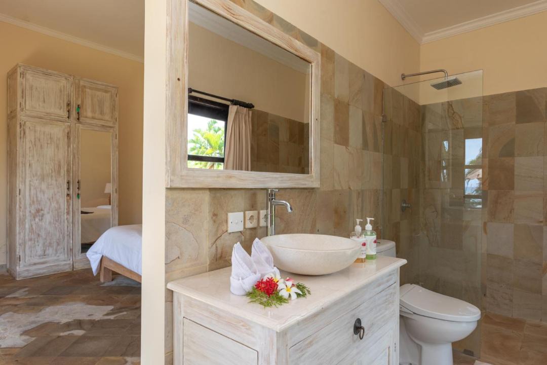 Photo of Bathroom in Dencarik