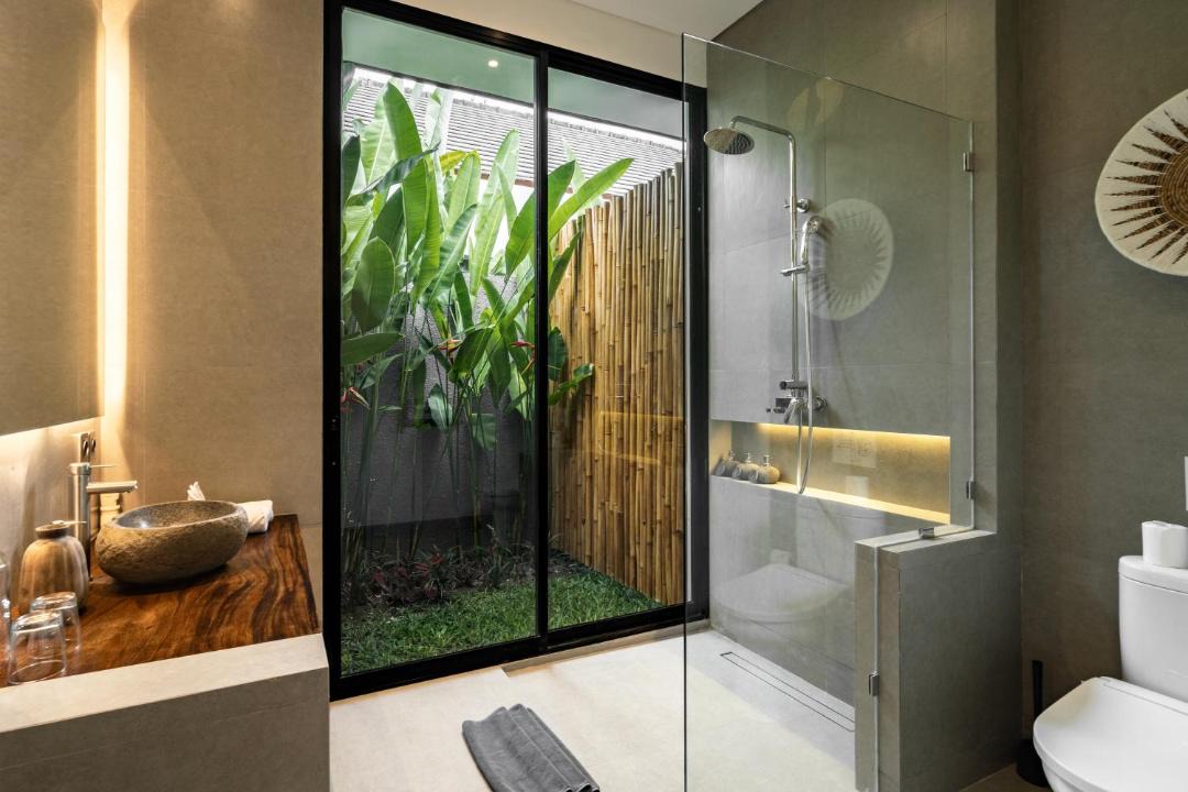 Photo of Bathroom in Mambal