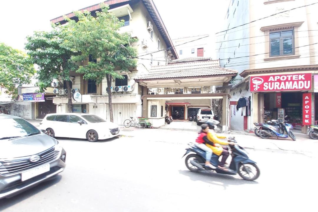 Photo of Others in Ampel