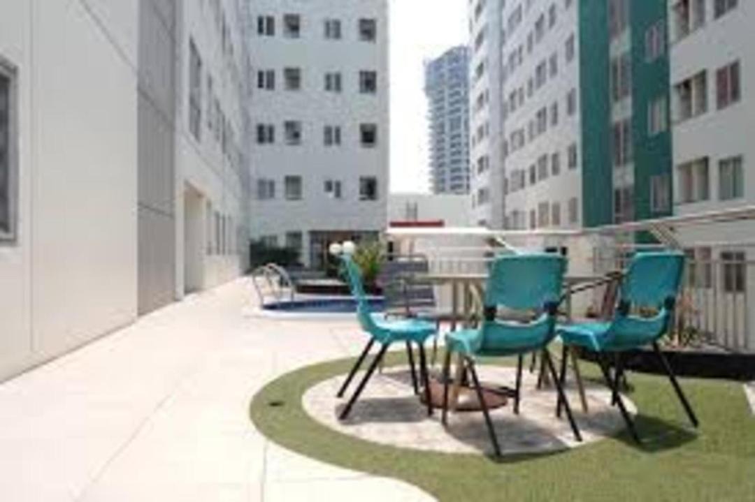 Photo of Patio Balcony in Surabaya