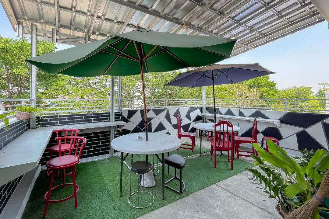 Photo of Patio Balcony in Karawang