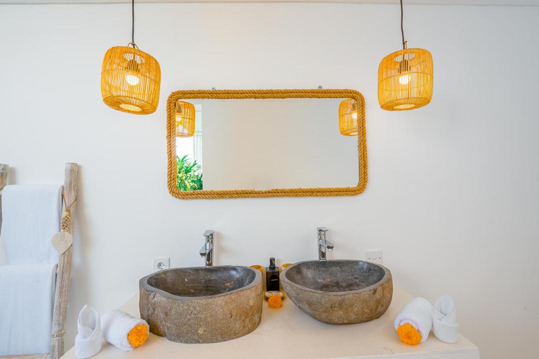 Photo of Bathroom in Munggu