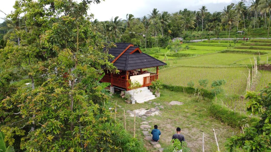 Photo of Others in Tetebatu