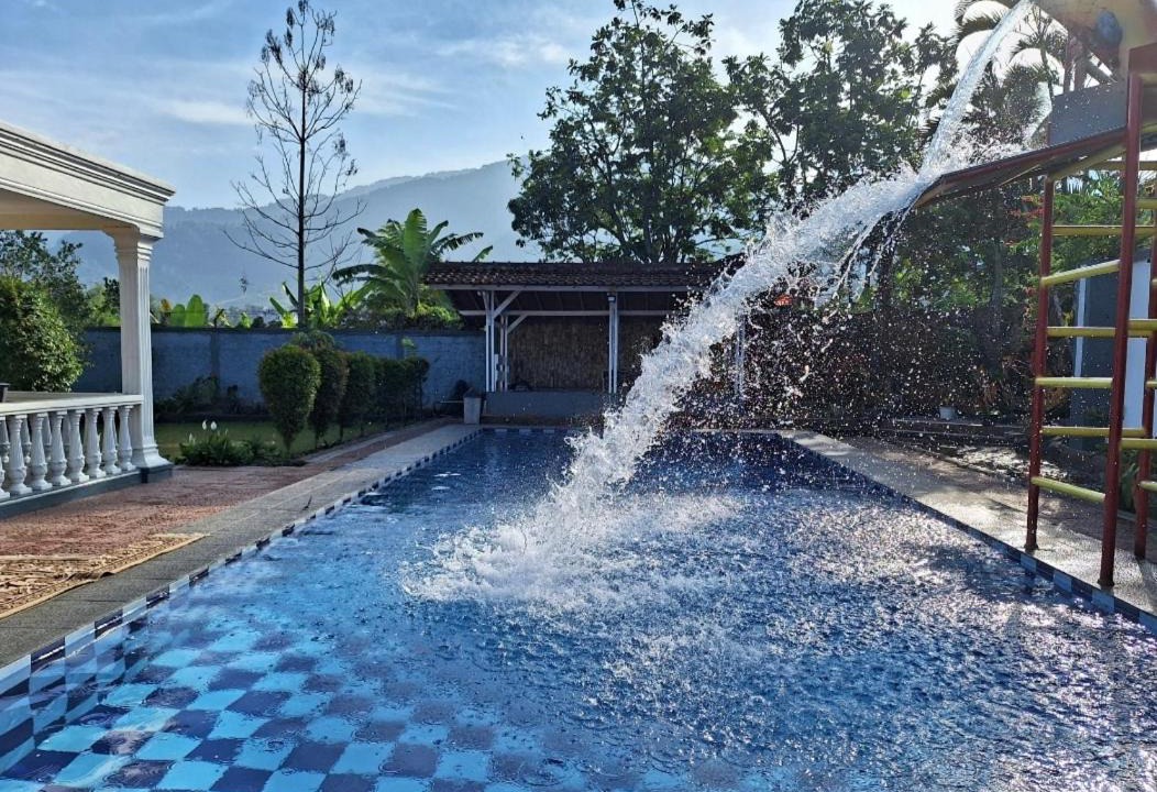 Photo of Outdoor in Ciloto