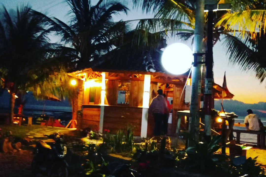 Photo of Others in Hu'u