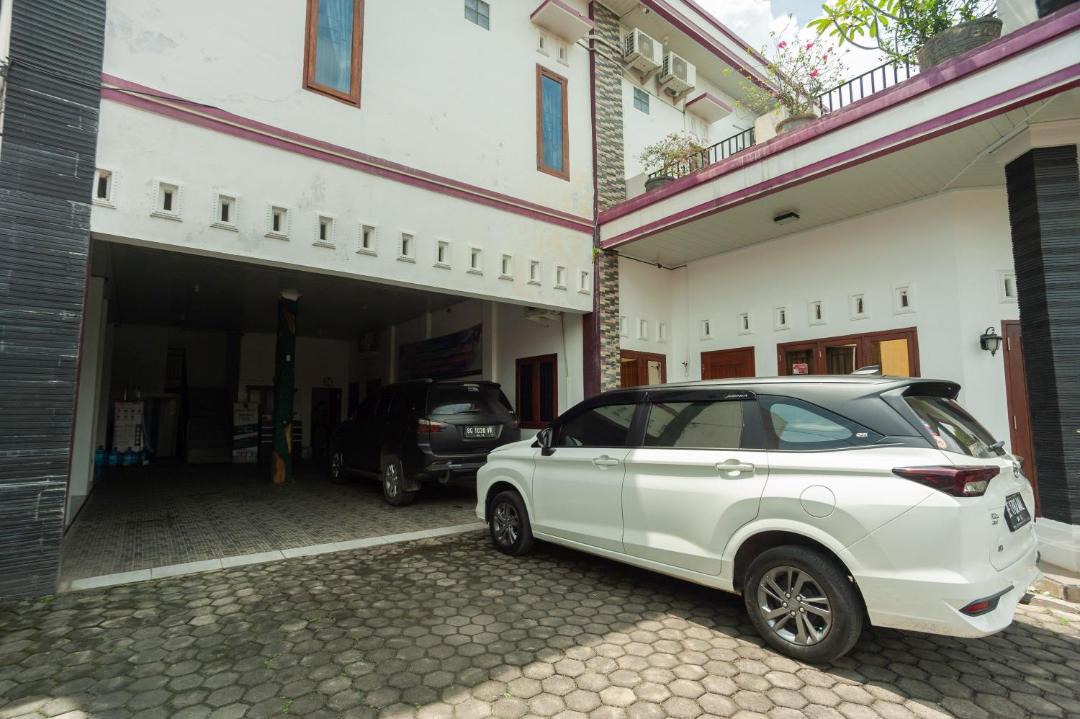 Photo of Buildings in Rajabasa