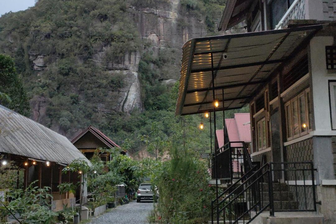 Photo of Others in Harau