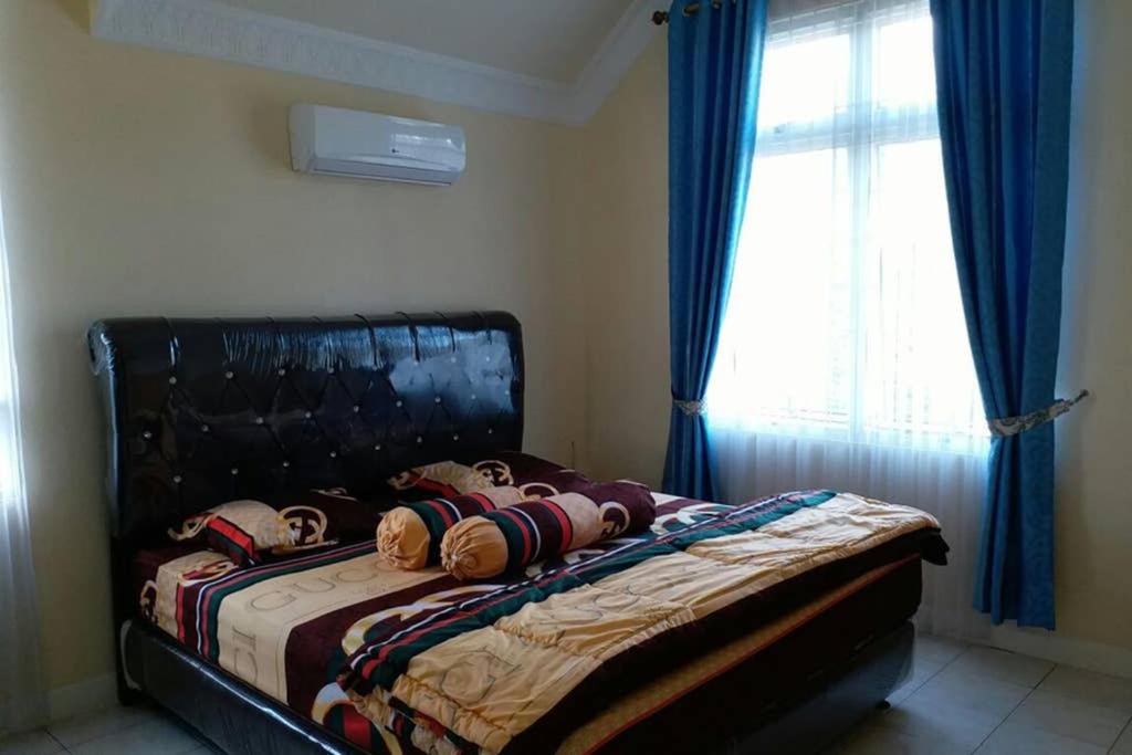 Photo of Bedroom in Cipanas