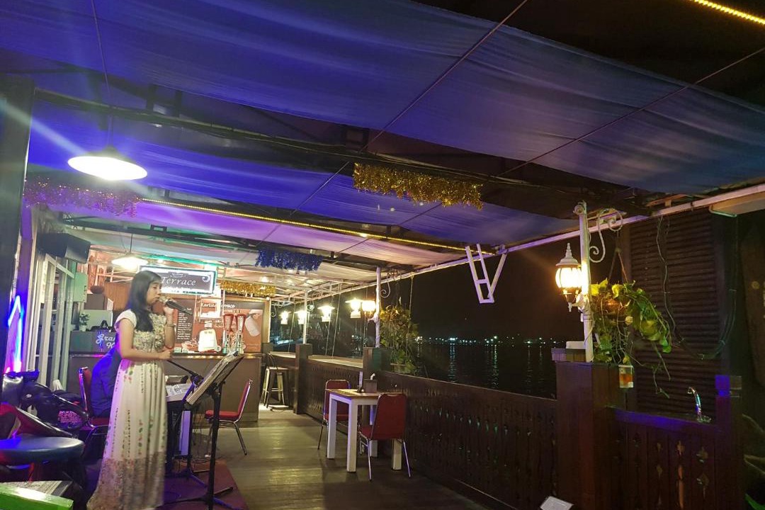 Photo of Patio Balcony in Pontianak
