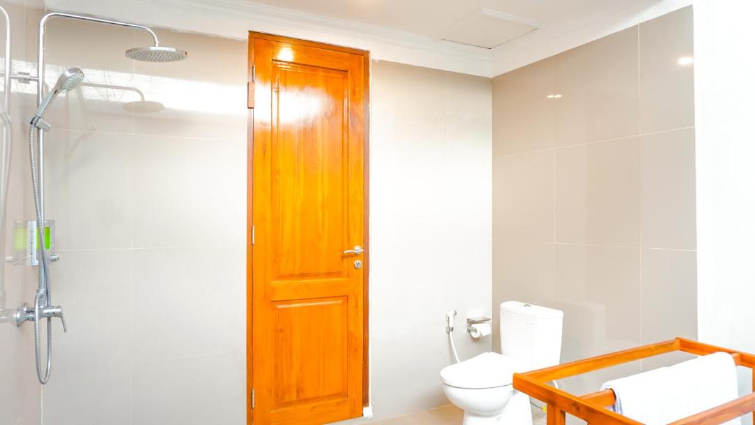 Photo of Bathroom in Kampial