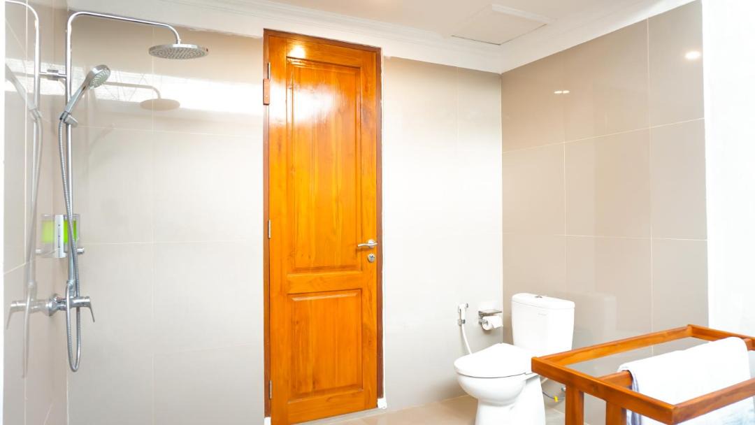 Photo of Bathroom in Kampial
