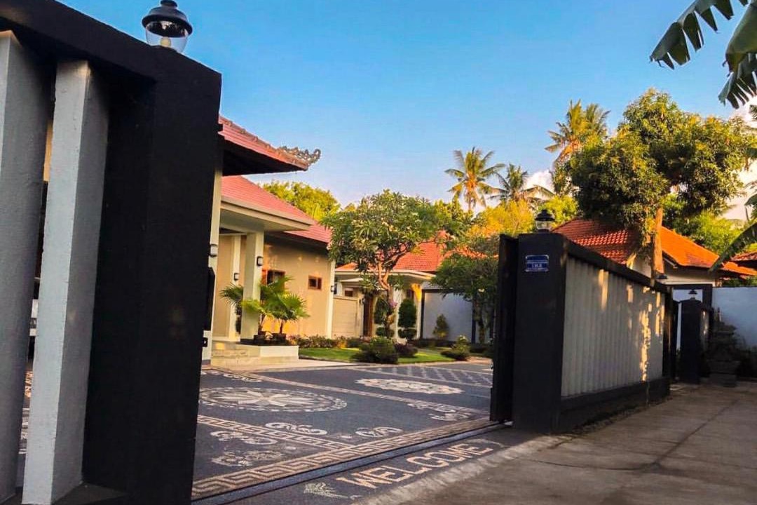 Photo of Buildings in Anturan