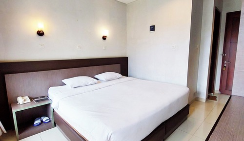 Standard Double Room, 1 Bedroom, Courtyard View