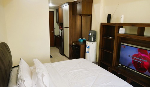 Economy Studio, 1 King Bed, Non Smoking
