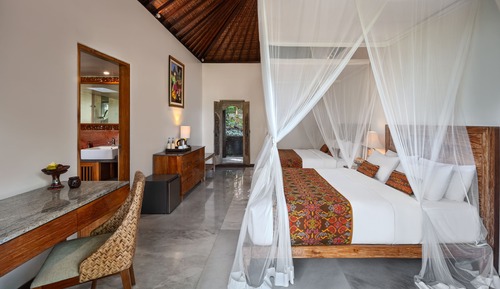 Grand Deluxe Room
