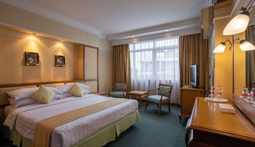 Executive Suite