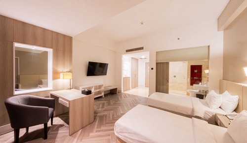 Deluxe Twin Room - Free 3pcs Laundry