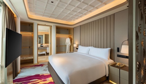 Presidential Suite, Multiple Beds