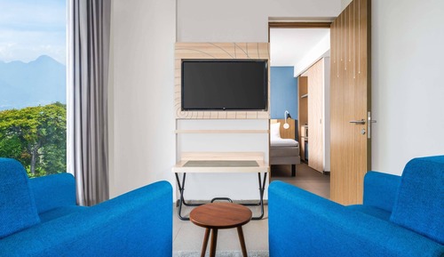Suite, 1 Double Bed with Sofa bed