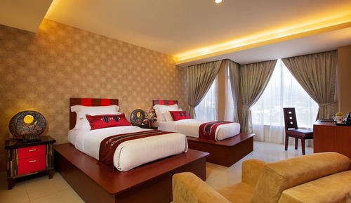 Deluxe Room, City View
