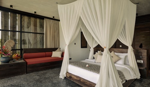 One Bedroom Pool Villa with Garden View