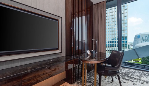Executive Club Twin Room