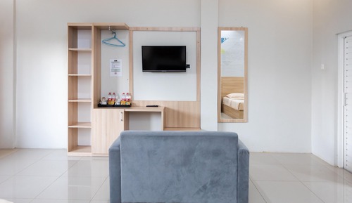 Family Room, 1 Bedroom